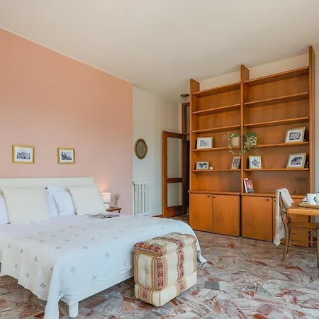 Holiday home Piazza Cavour View - By Myhomeincomo Como